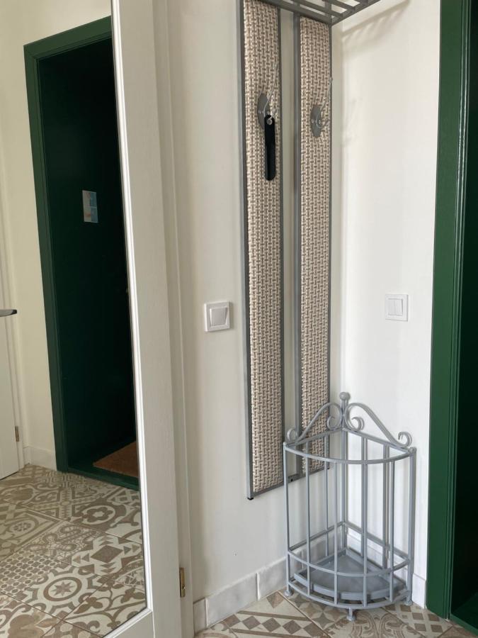 Lux Apartment Studio 别列戈沃 外观 照片